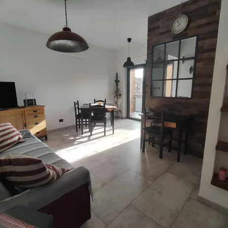 Pamela's House- Tiburtina * Roma