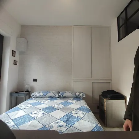 Pamela's House- Tiburtina * Roma